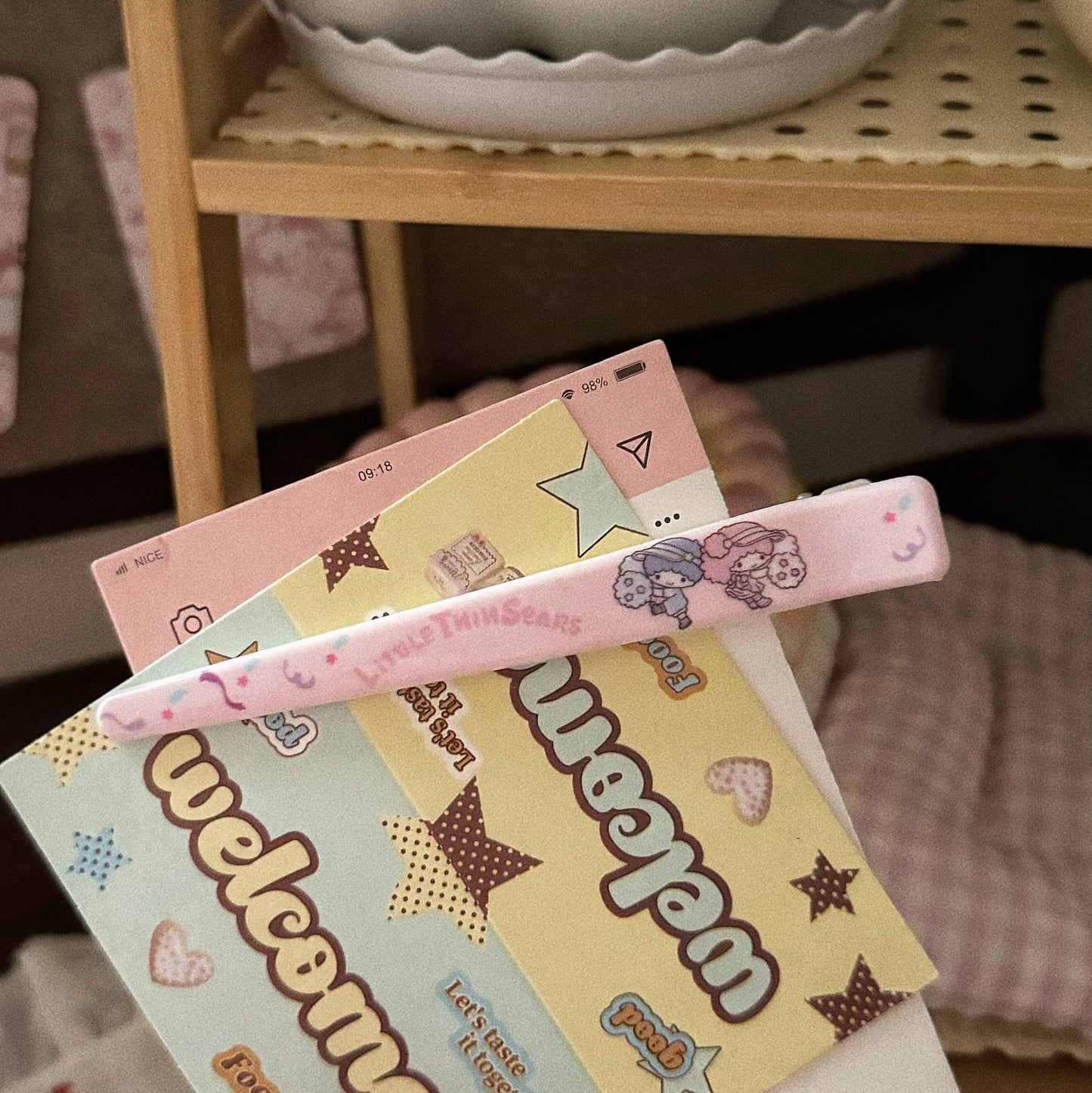 粉色草莓卡通髮夾