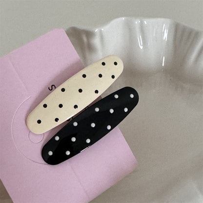 金屬波點蝴蝶結髮夾－細節特寫5｜https://igowo.tw/