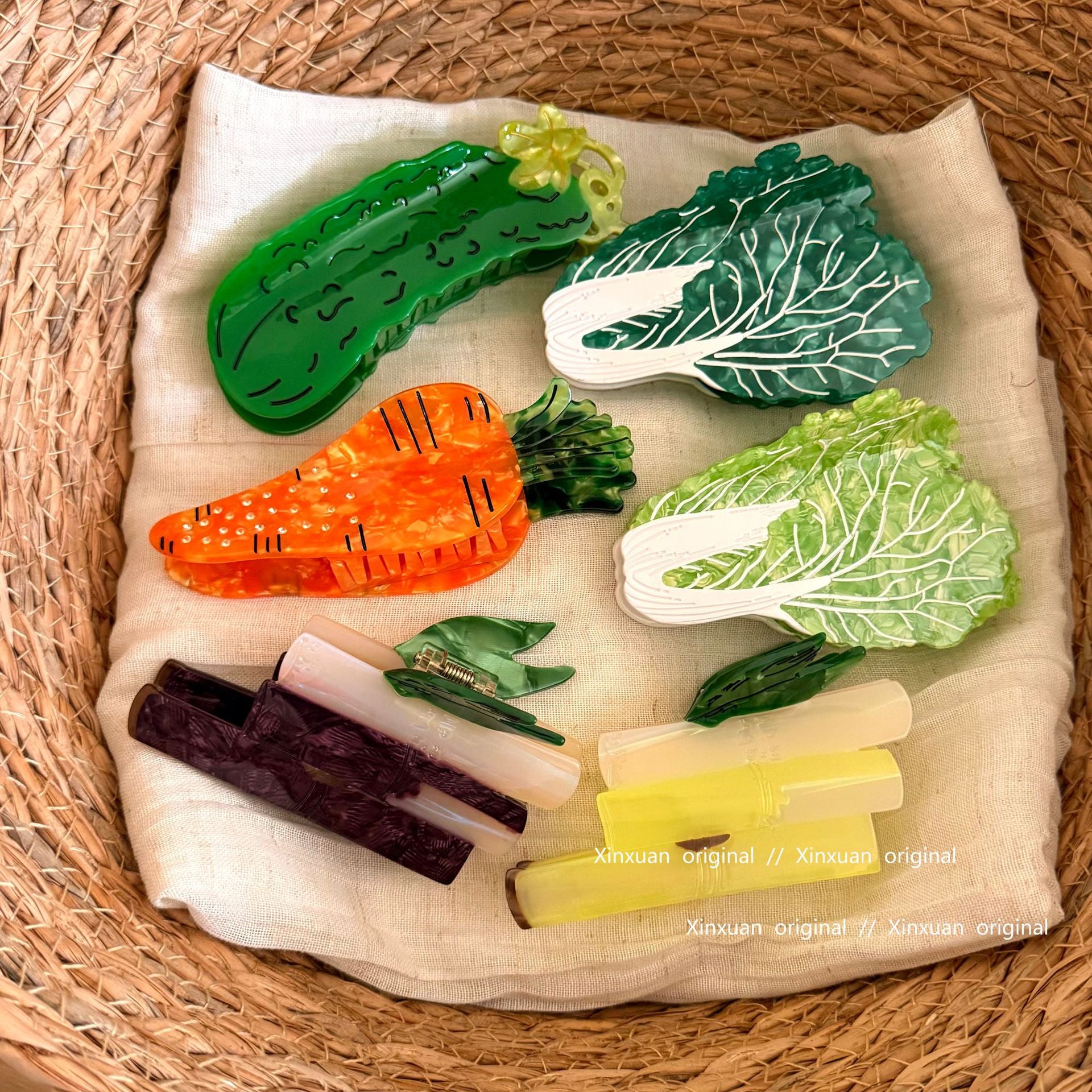 醋酸板材復古鯊魚夾－商品主圖｜https://igowo.tw/