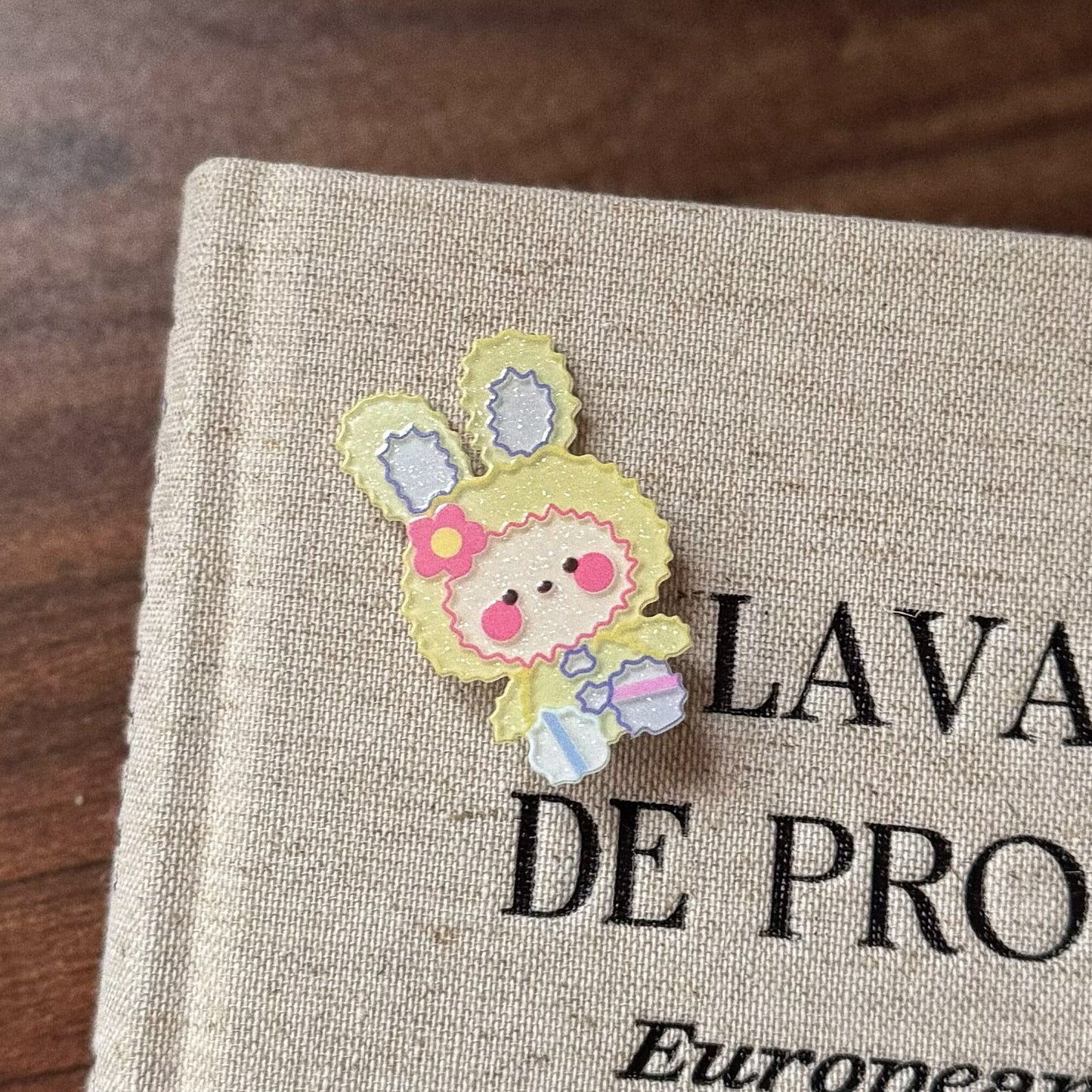 繽紛壓克力兔子髮夾