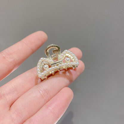 珍珠小巧鯊魚夾－兔耳款細節｜https://igowo.tw/