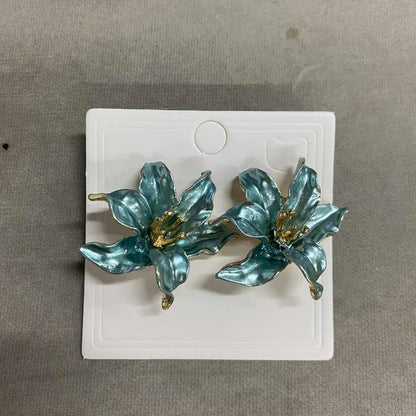金屬立體耳環