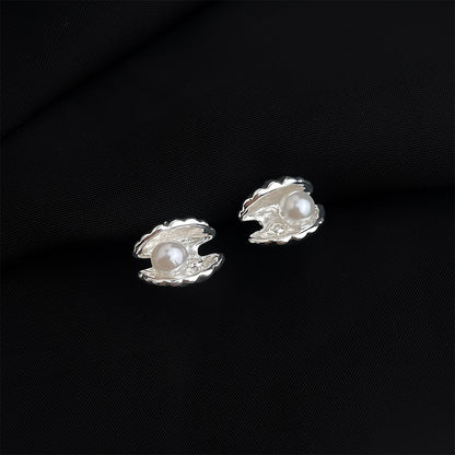 金色簡約耳夾－細節特寫20｜https://igowo.tw/