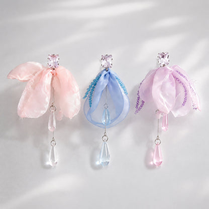 布面銀針花朵流蘇耳環－粉款細節｜https://igowo.tw/