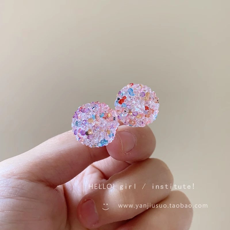 粉色愛心簡約耳釘
