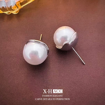 金色珍珠花朵電鍍耳釘－細節特寫36｜https://igowo.tw/