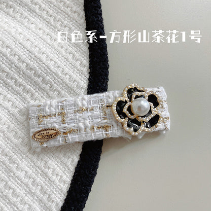 珍珠花朵髮夾－打結白色27號款細節｜https://igowo.tw/