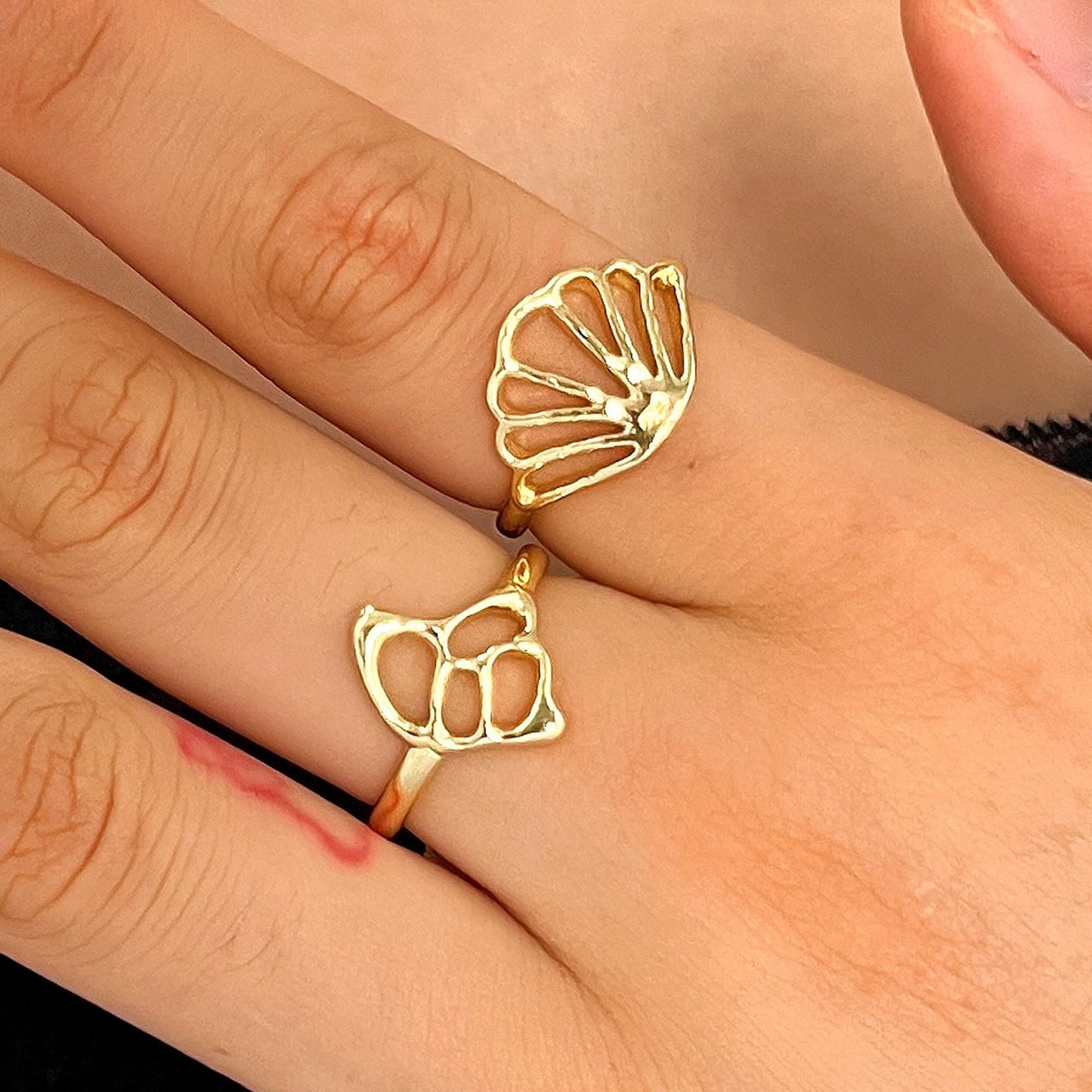 貝殼鏤空可調式戒指－商品主圖｜https://igowo.tw/