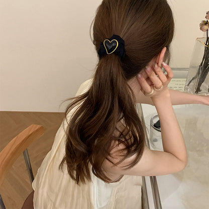 愛心不規則復古髮圈－黑色愛心款實拍｜https://igowo.tw/