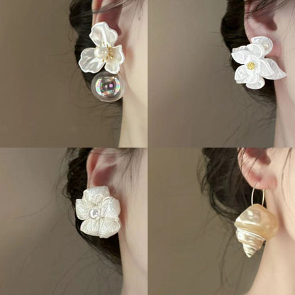 跨境甜美優雅花朵愛心珍珠耳釘小眾時尚文藝風耳環個性百搭耳飾女