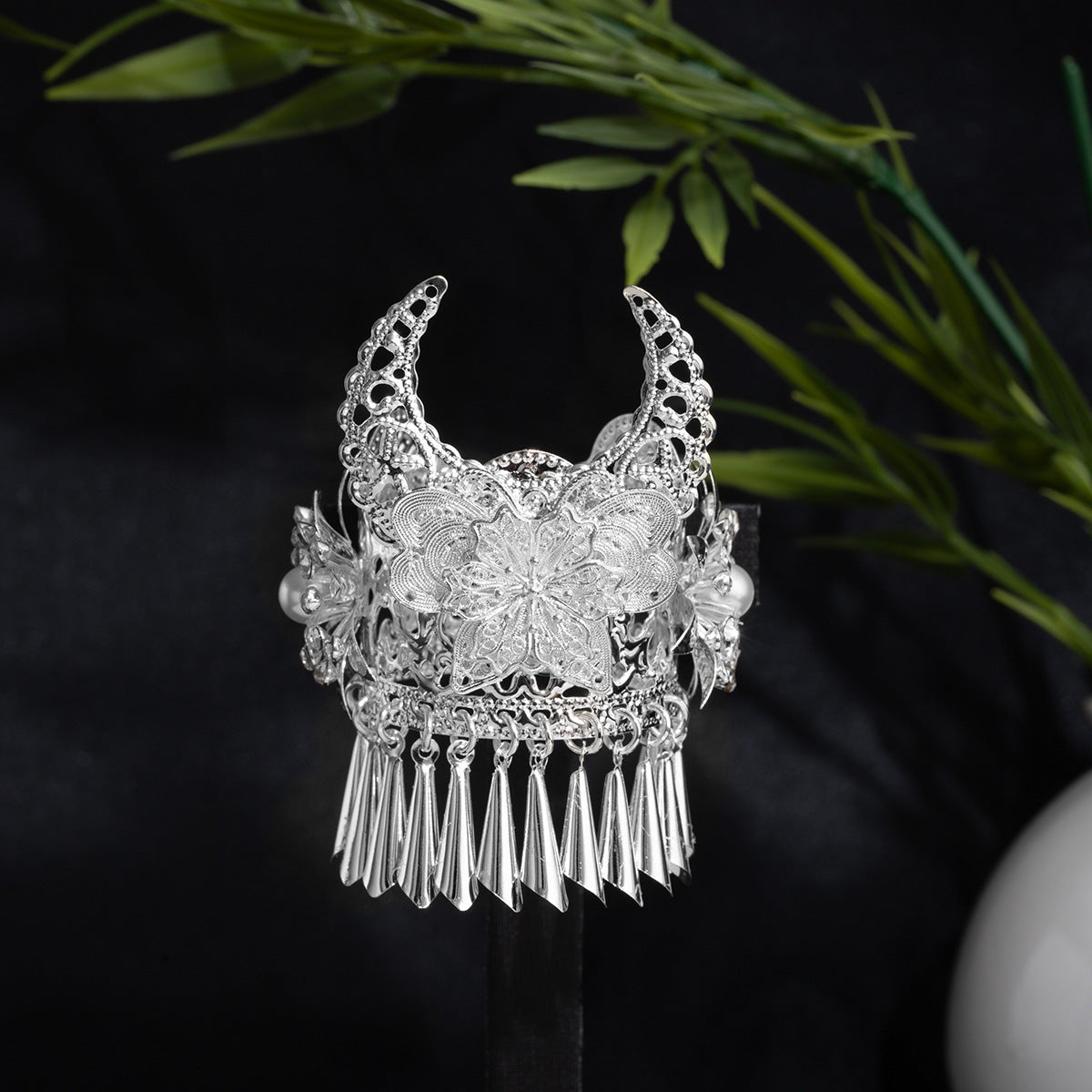 珍珠花朵流蘇鏤空飾品－/花音，吊墜隨機款細節｜https://igowo.tw/