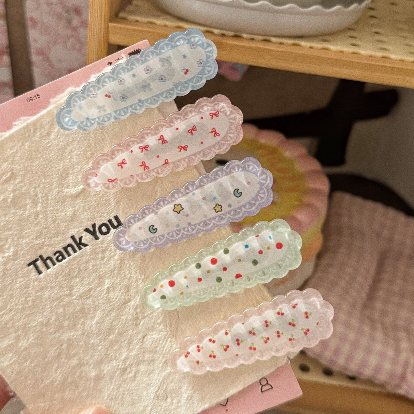 繽紛波點水滴簡約髮夾－商品主圖｜https://igowo.tw/