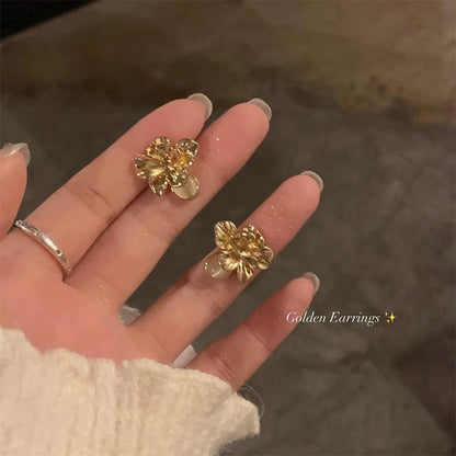 S925珍珠花朵耳環－細節特寫18｜https://igowo.tw/
