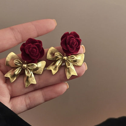 復古紅珍珠蝴蝶結耳環－細節特寫7｜https://igowo.tw/