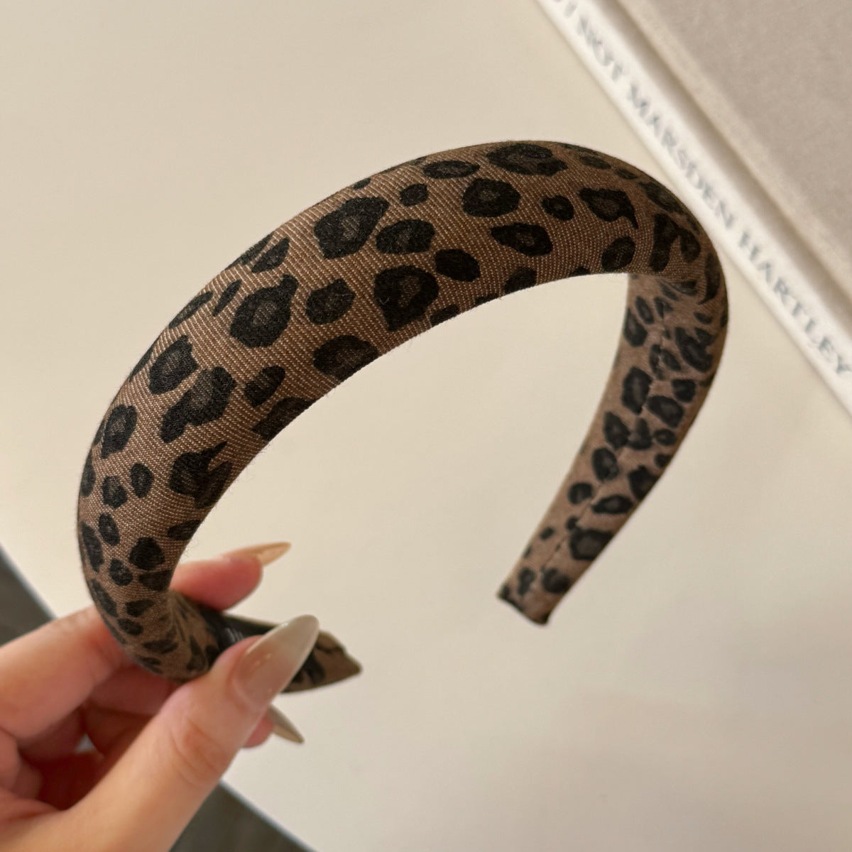 棕色豹紋髮箍