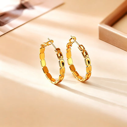 金色素圈簡約耳環－金色幾何耳環款實拍｜https://igowo.tw/