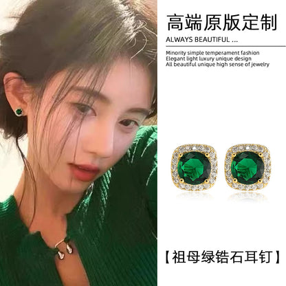 鋯石幾何微鑲復古耳釘－商品主圖｜https://igowo.tw/