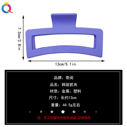 方形磨砂簡約髮夾－細節特寫1｜https://igowo.tw/