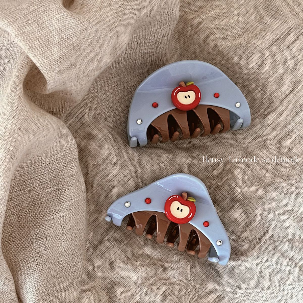 鋯石簡約鯊魚夾－商品主圖｜https://igowo.tw/
