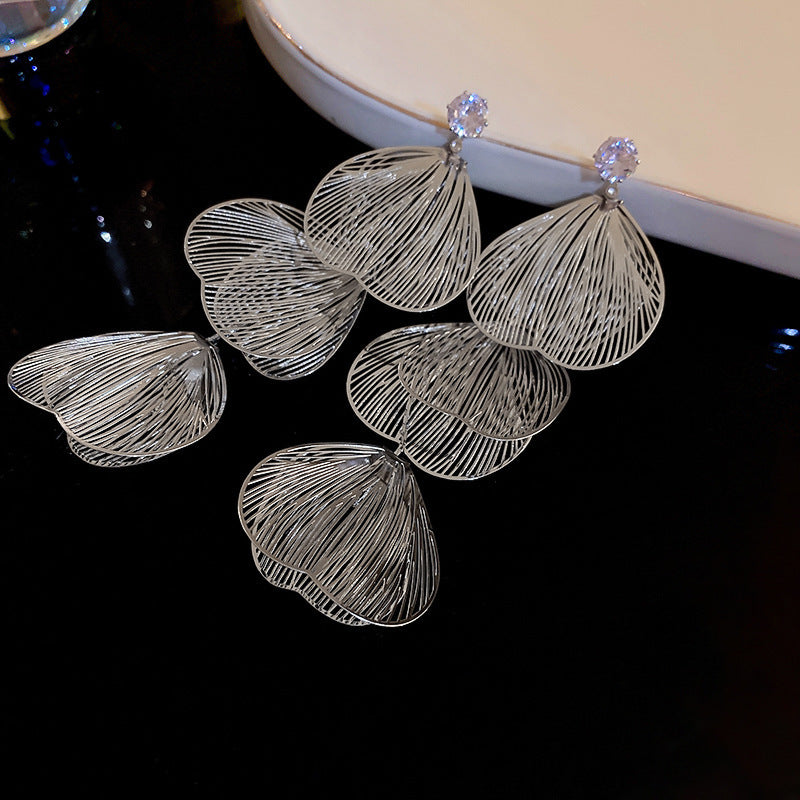 珍珠金屬花朵流蘇耳環－40#耳鉤-銀色款細節22｜https://igowo.tw/