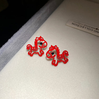 珍珠銀針小馬鑲鑽耳釘－細節特寫38｜https://igowo.tw/