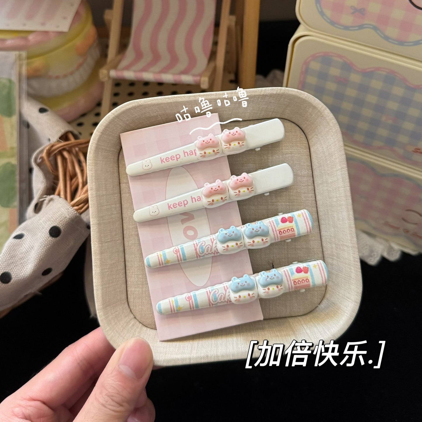 粉色貓咪髮夾－商品主圖｜https://igowo.tw/