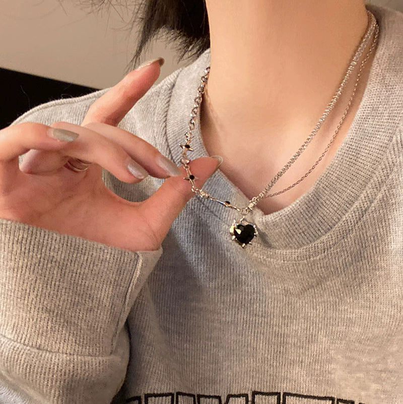 珍珠愛心墜飾項鍊－細節特寫7｜https://igowo.tw/
