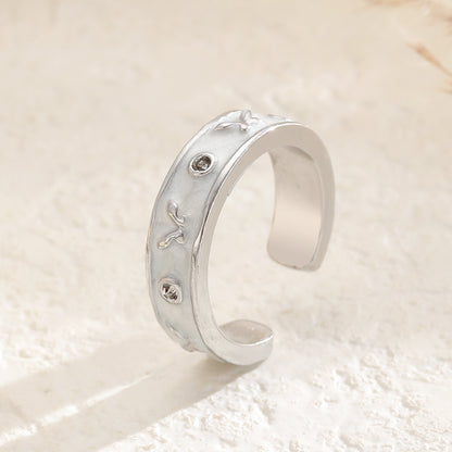 鋯石花朵可調式戒指－細節特寫18｜https://igowo.tw/