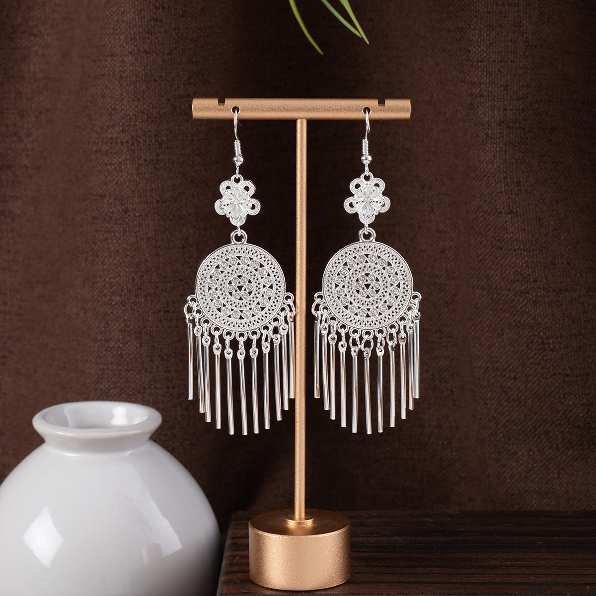流蘇長版耳環－細節特寫15｜https://igowo.tw/