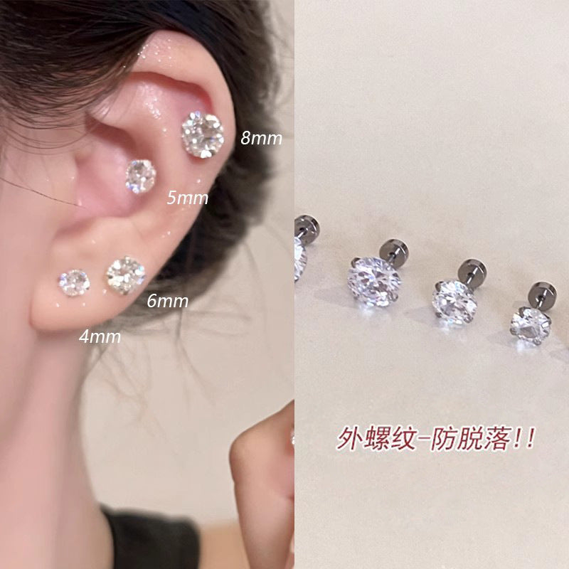 白色鋯石耳骨釘－商品主圖｜https://igowo.tw/