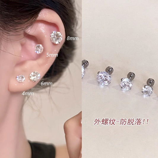 白色鋯石耳骨釘－商品主圖｜https://igowo.tw/