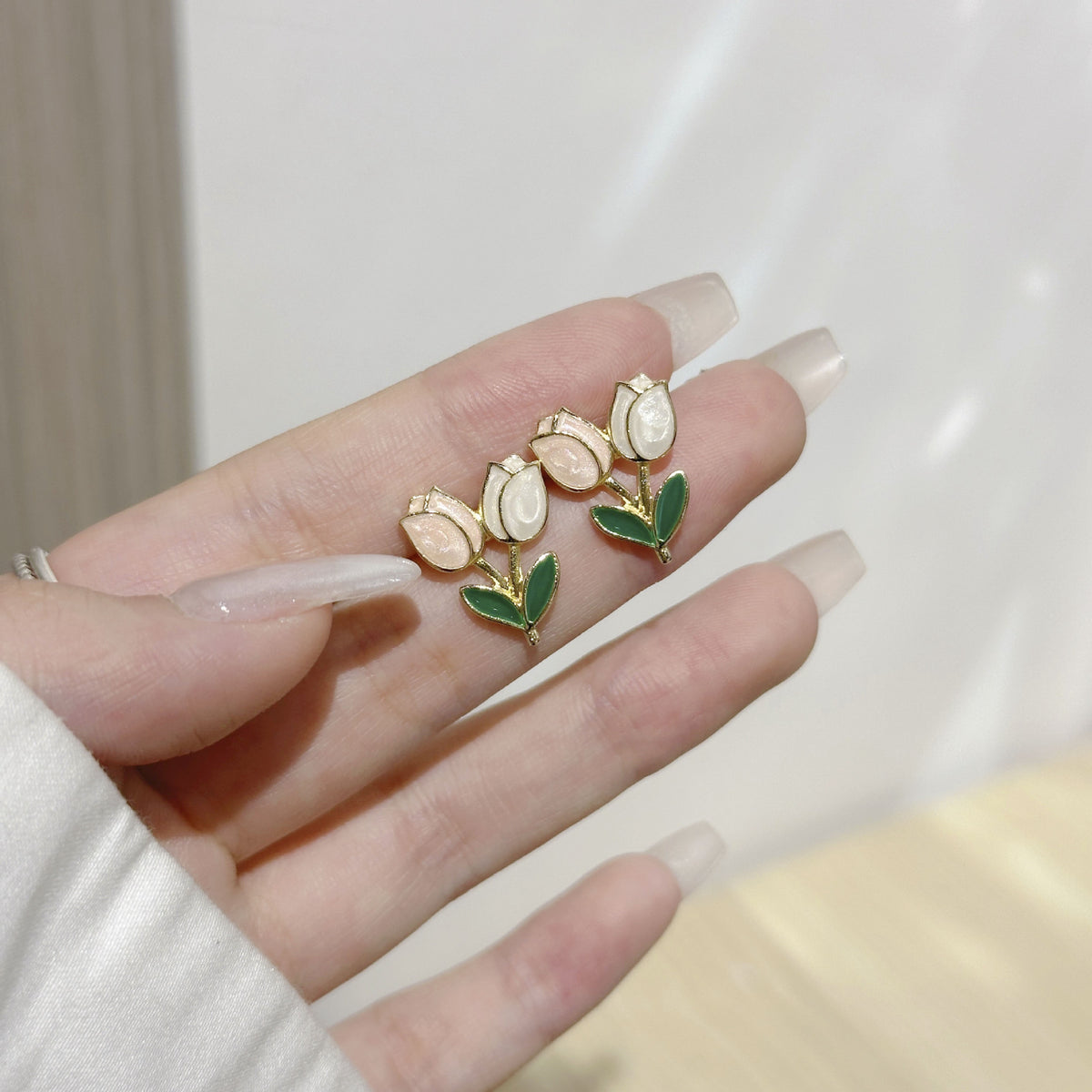 愛心簡約耳環－細節特寫36｜https://igowo.tw/
