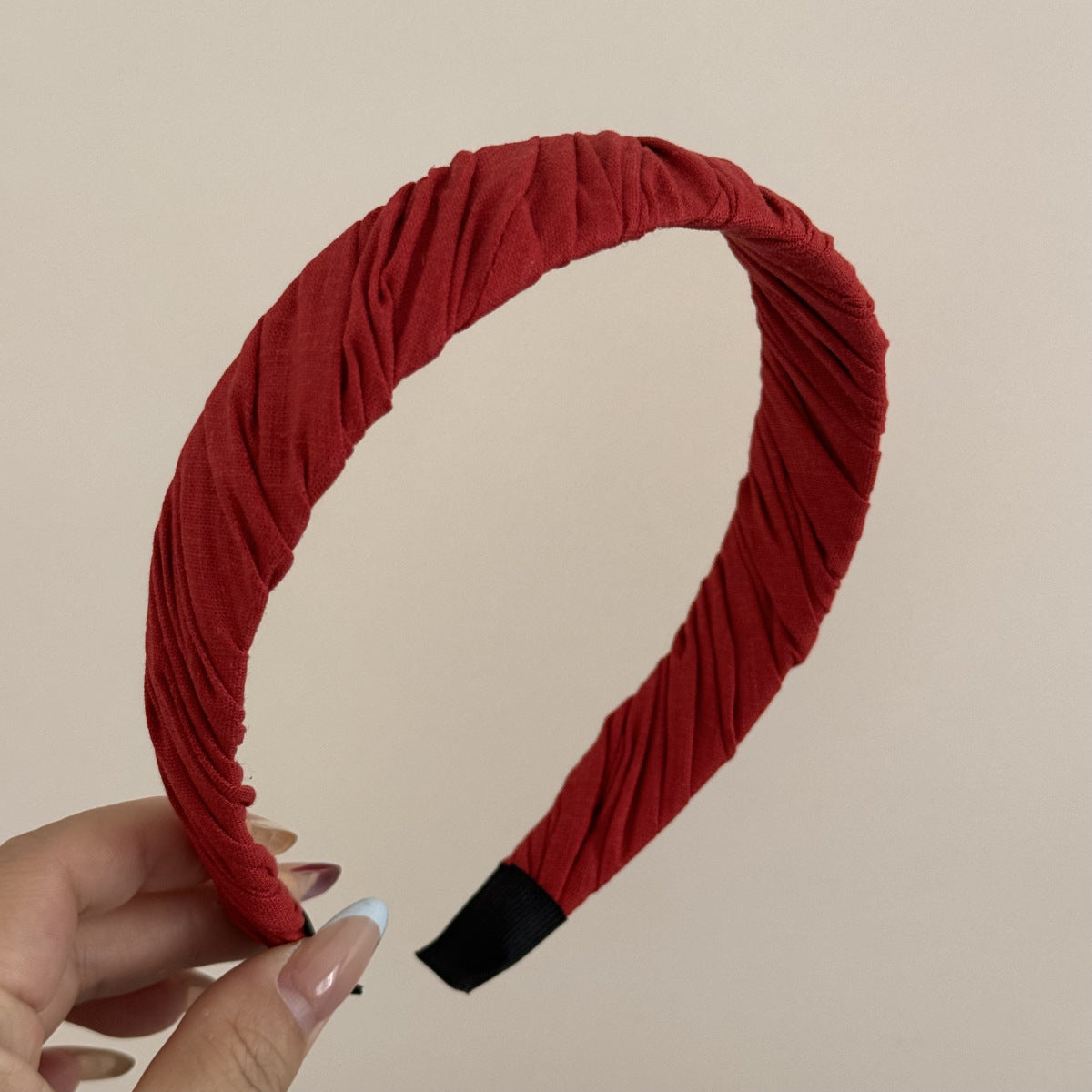 藍色鈕扣大腸圈髮圈－藍色系-藍格紋圈款細節｜https://igowo.tw/