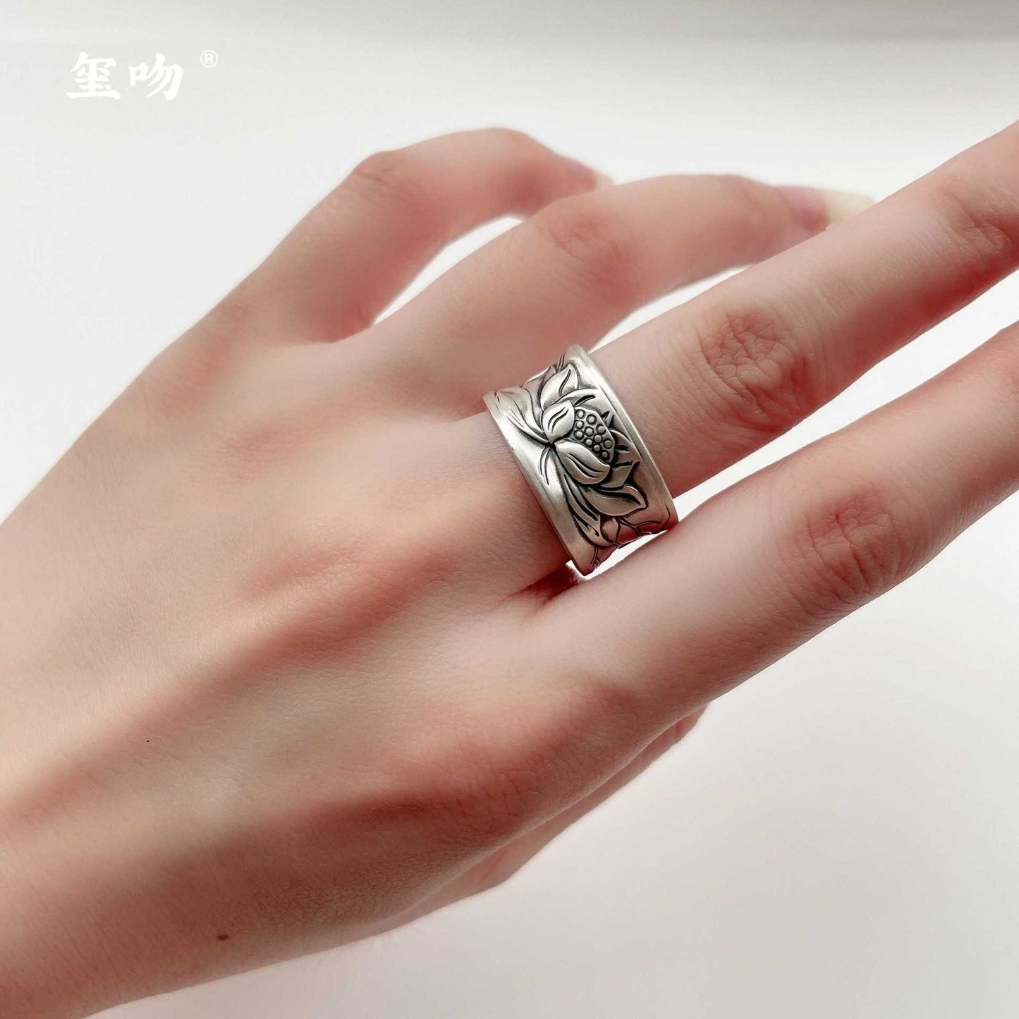 花朵可調式做舊戒指－商品主圖｜https://igowo.tw/