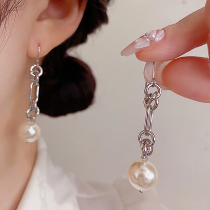 珍珠金屬鏈條流蘇耳鉤－商品主圖｜https://igowo.tw/