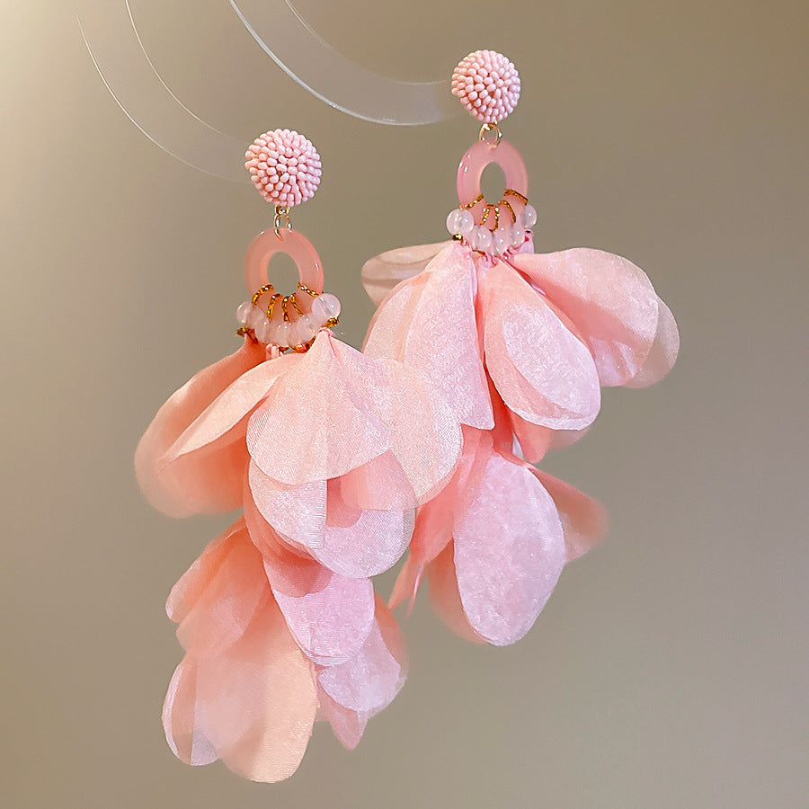 樹脂蝴蝶花朵鑲鑽耳環