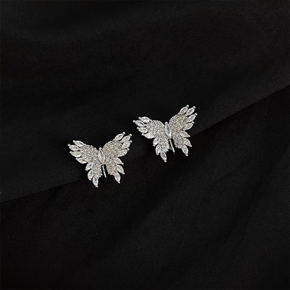 金色簡約耳夾－細節特寫18｜https://igowo.tw/