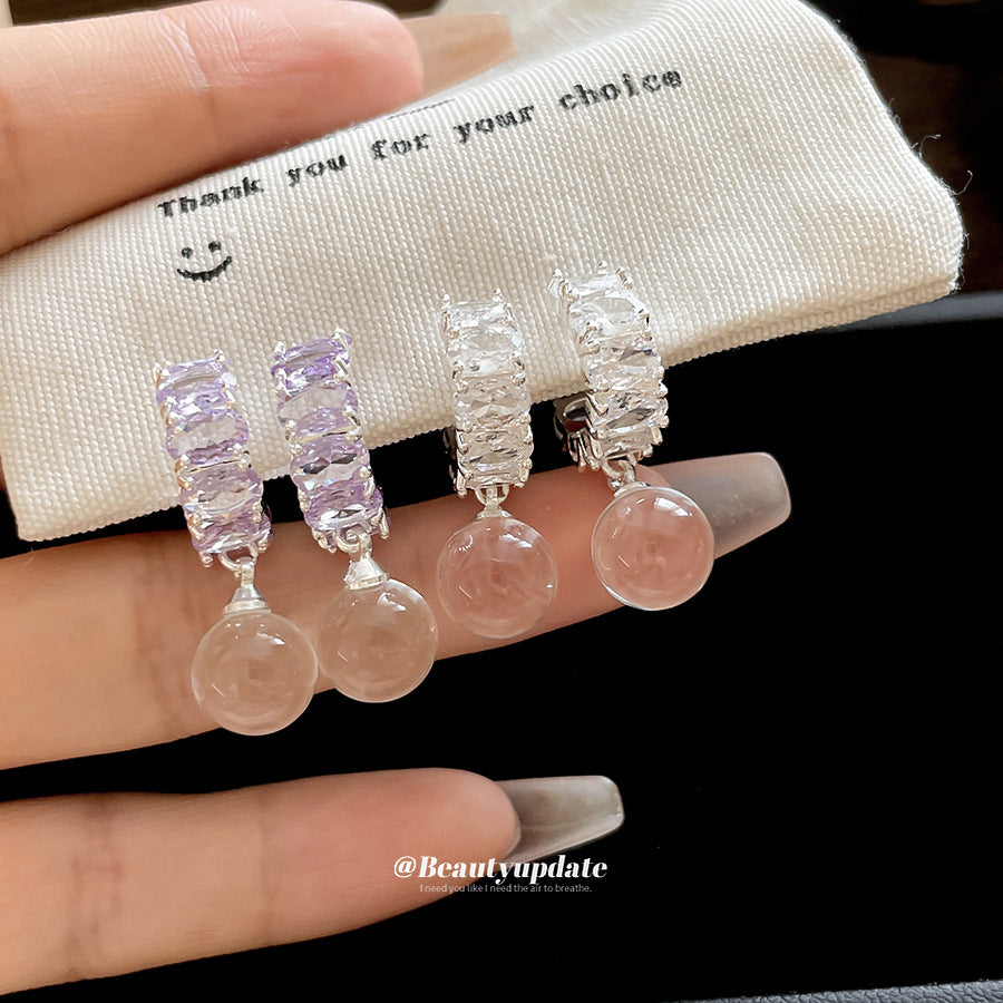 鋯石樹脂C形耳釘－商品主圖｜https://igowo.tw/