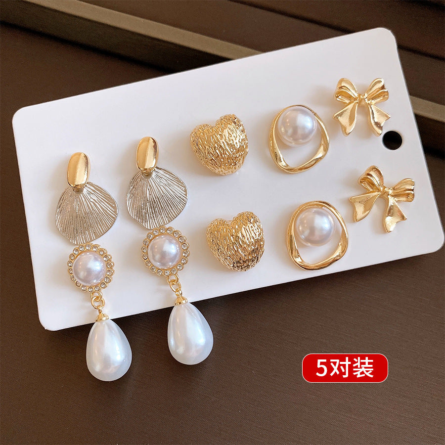 壓克力水滴誇張耳環－細節特寫15｜https://igowo.tw/