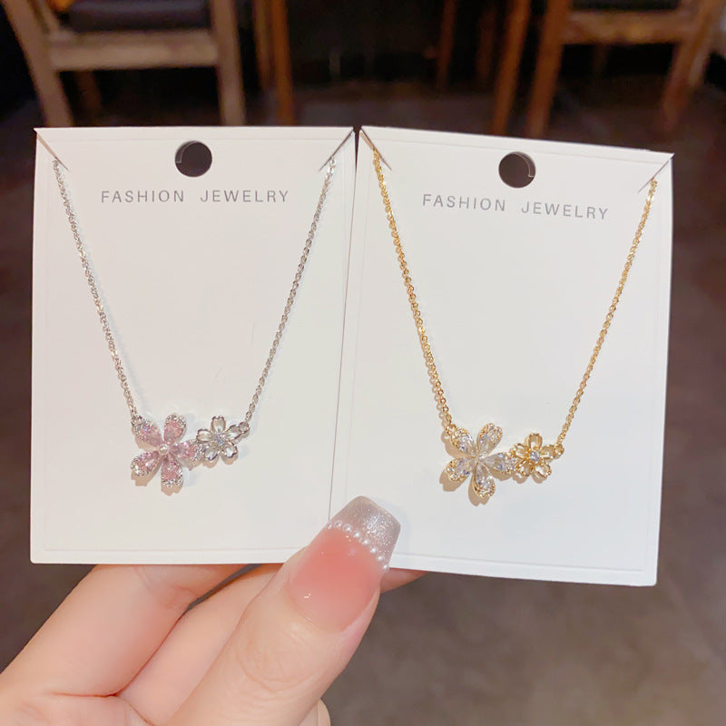 鋯石花朵項鍊－商品主圖｜https://igowo.tw/