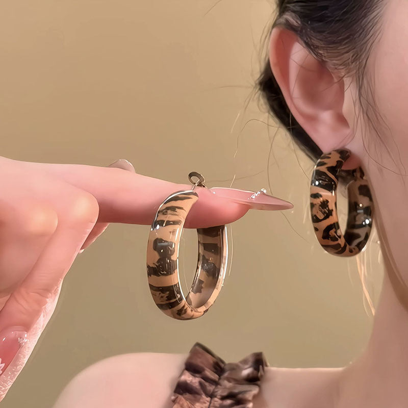 銀針美拉德復古幾何形豹紋耳圈秋冬高級感耳環復古小眾個性耳飾女