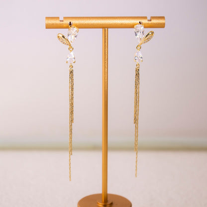 珍珠鋯石蝴蝶流蘇耳環－細節特寫37｜https://igowo.tw/