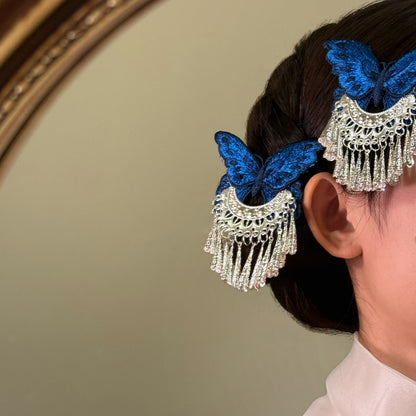 藍色蝴蝶流蘇刺繡髮夾－商品主圖｜https://igowo.tw/