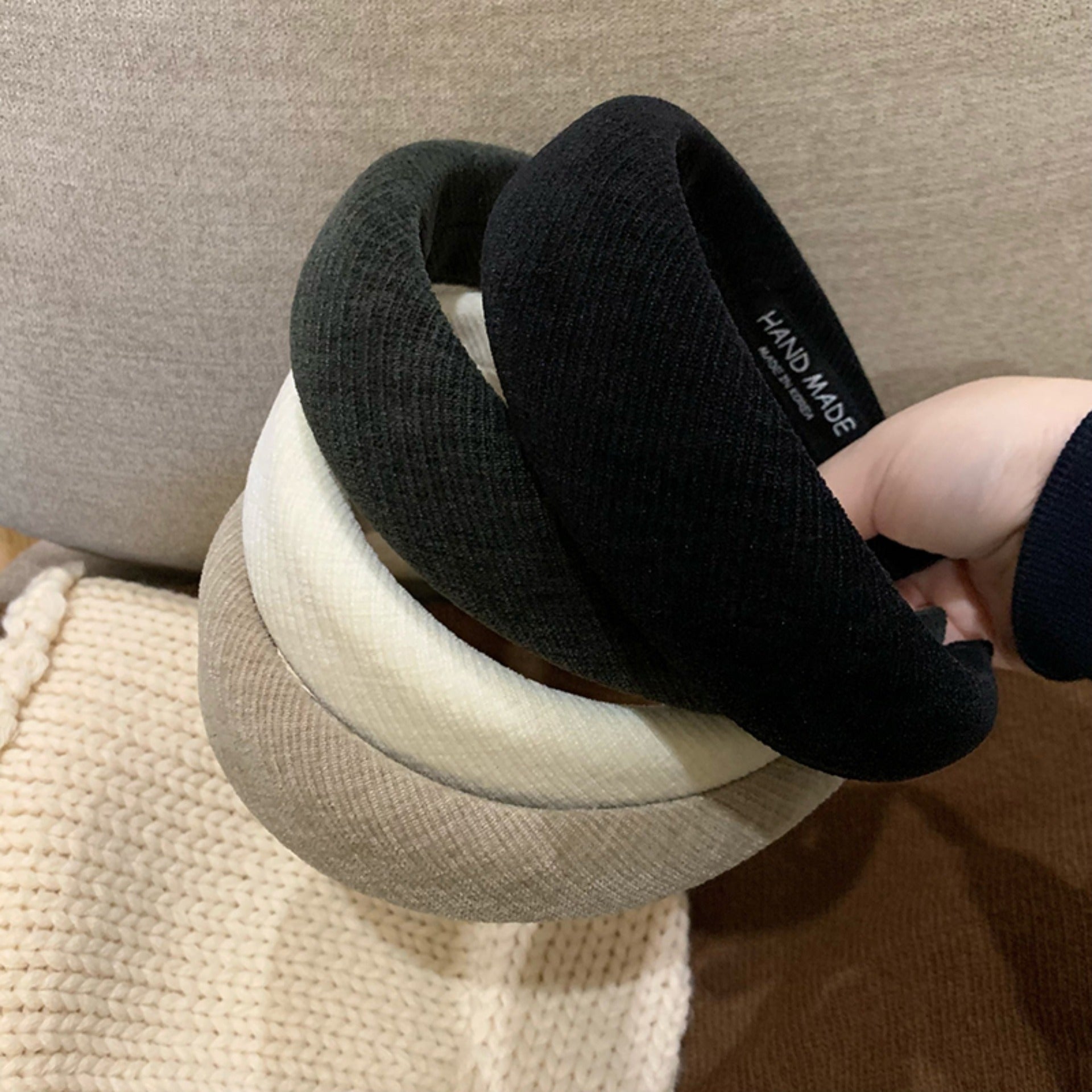 復古簡約髮箍－深灰款細節｜https://igowo.tw/