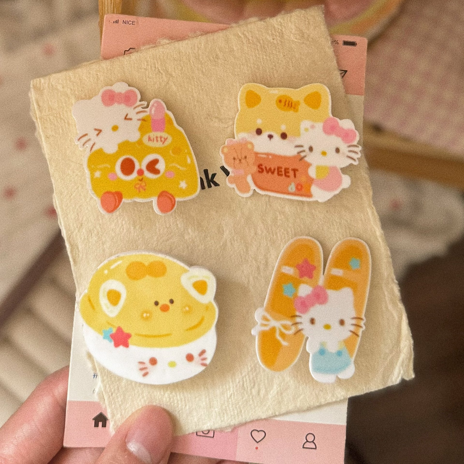 黃色貓咪卡通髮夾－畫板貓咪髮夾款實拍｜https://igowo.tw/