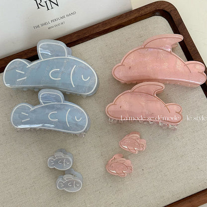 魚尾簡約鯊魚夾－商品主圖｜https://igowo.tw/