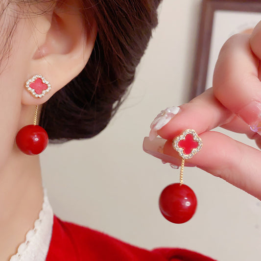 紅色珍珠復古耳墜－商品主圖｜https://igowo.tw/