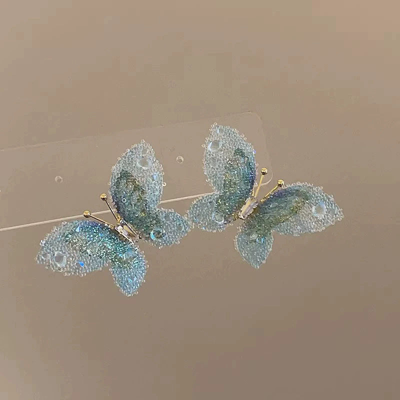 白色花朵耳環－銀款細節｜https://igowo.tw/