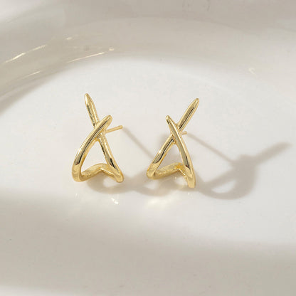金屬字母交叉簡約耳釘