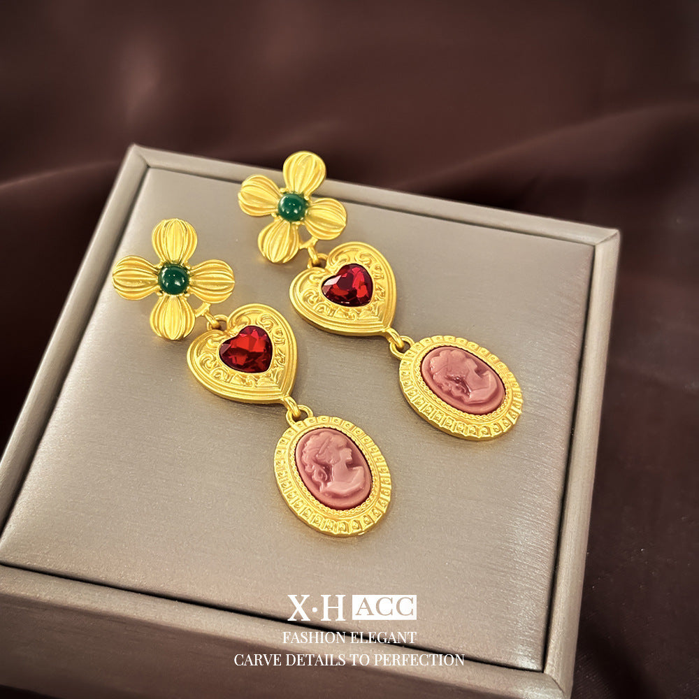 銀針愛心花朵復古耳環－商品主圖｜https://igowo.tw/